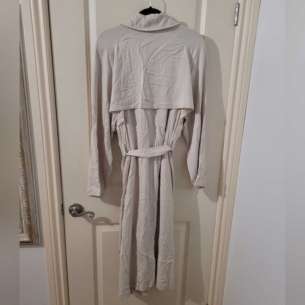 Dynamite Maxi Trench Jacket - Picture 5 of 5